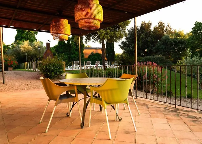 Montal Apartmento Con Piscina Apartament